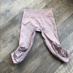 Lululemon Awakening Crop Misty Mauve